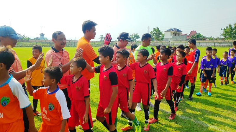 Sepakbola Gala Siswa, Wabup Lawan 50 Pesepakbola Cilik