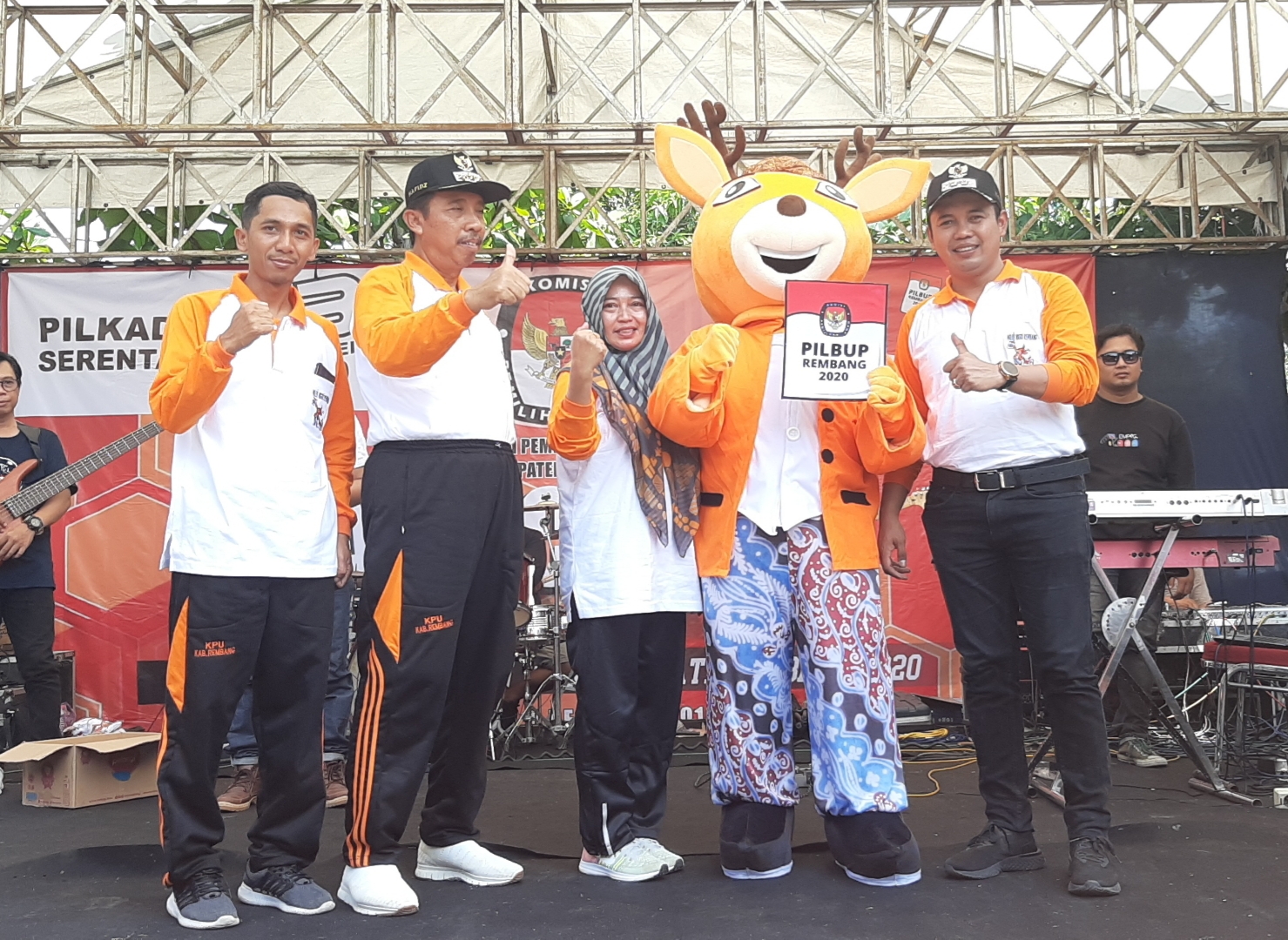 Launching Maskot Pilbup, Ini Pesan Bupati ke KPU