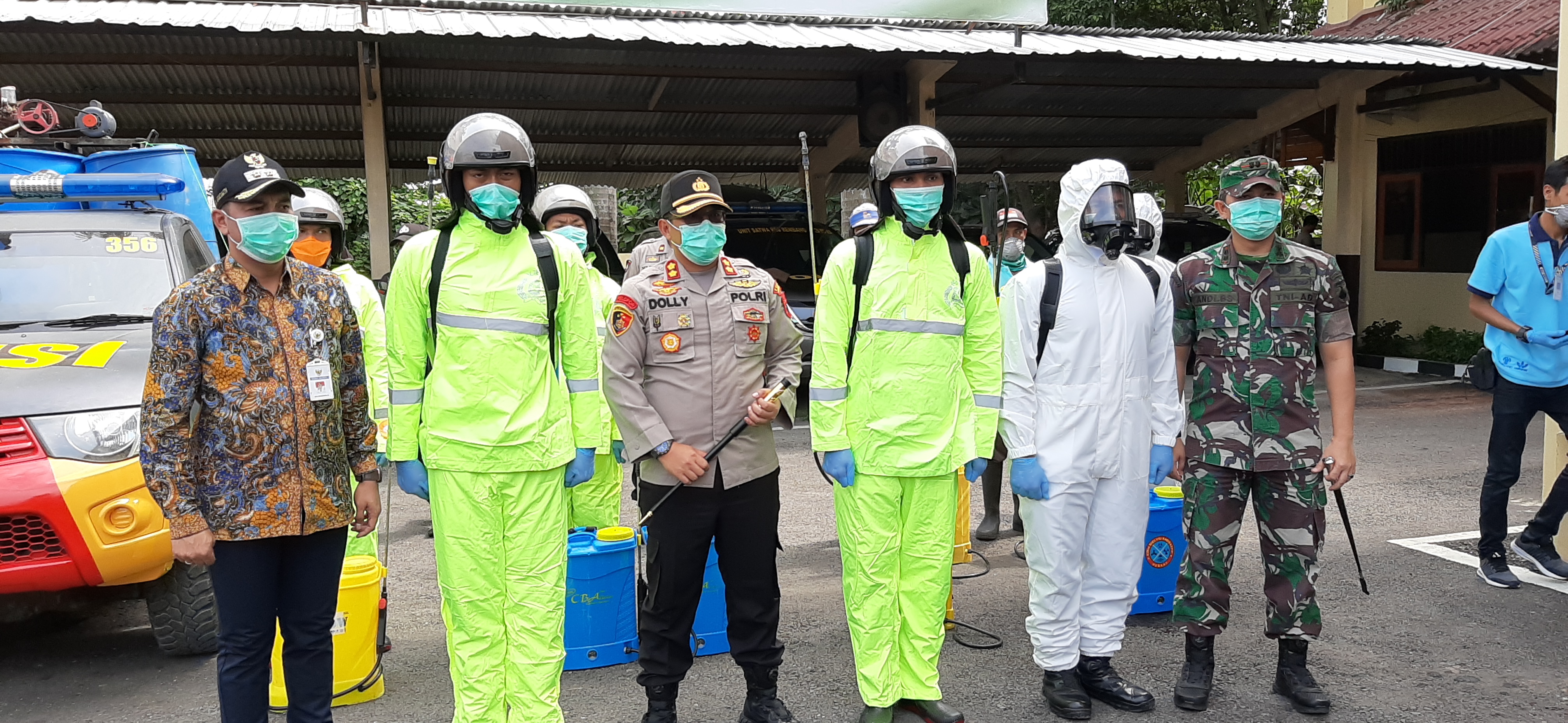 Pemkab Rembang Bantu Polres Penyemprotan Disinfektan ke Desa- desa