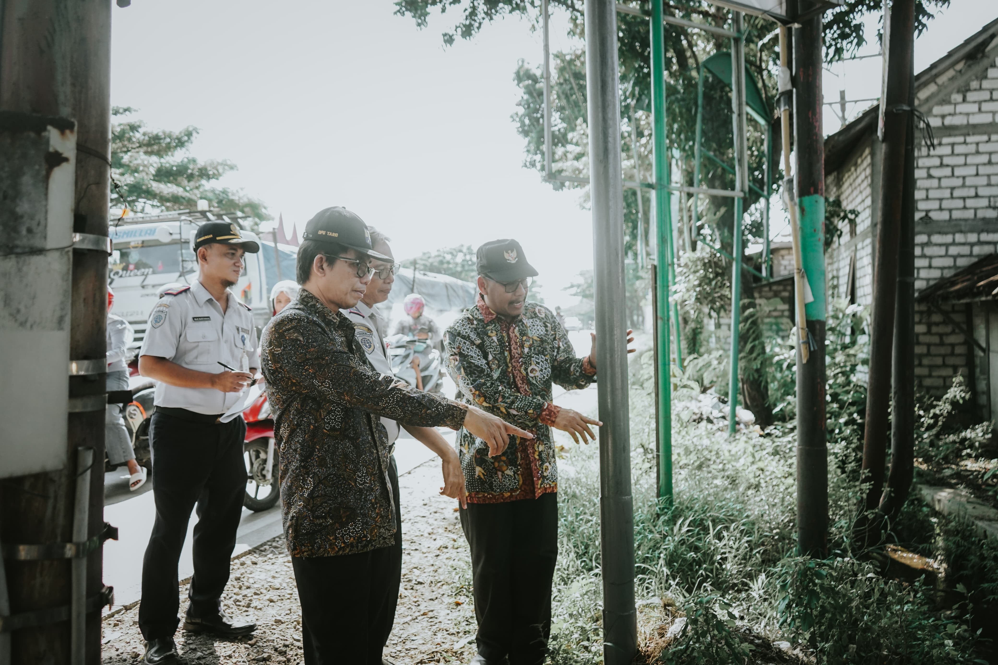 Bupati Rembang Tinjau Pertigaan Clangapan, Usulkan Penataan untuk Permudah Akses