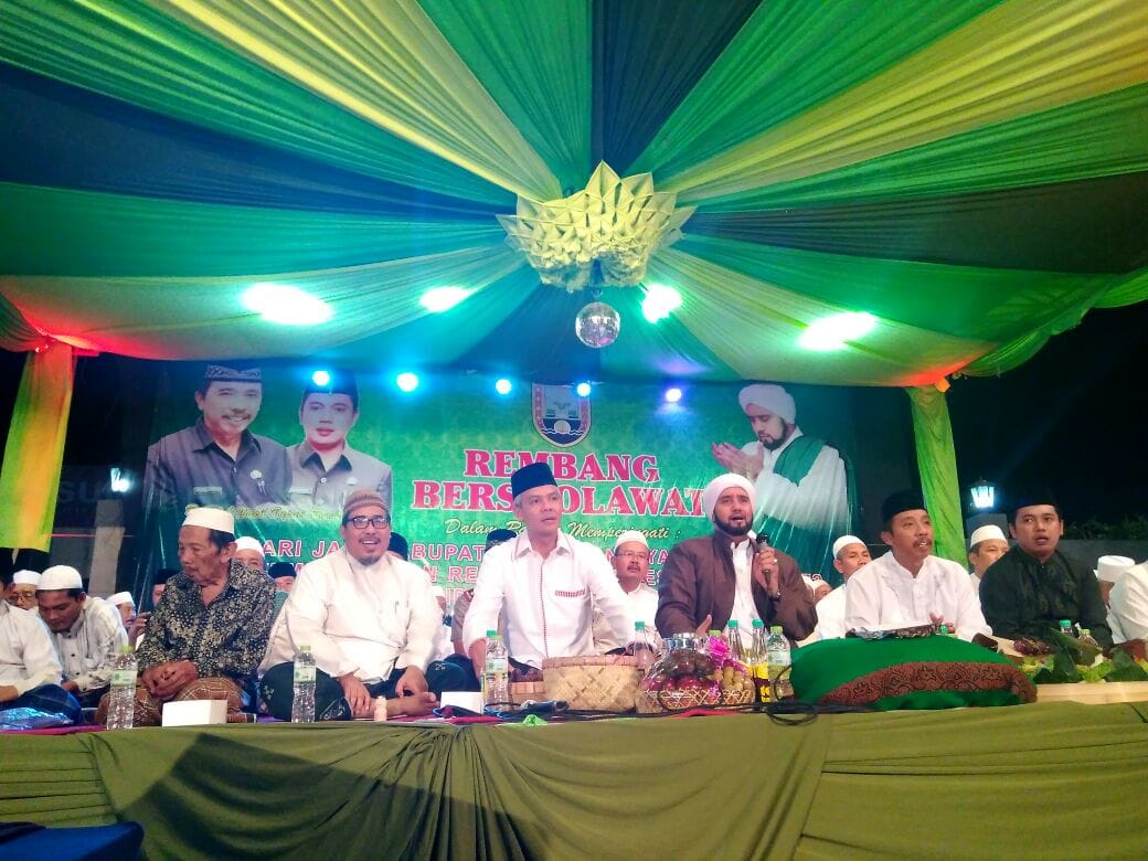 Rembang Bersholawat Bersama Habib Syech Ajak Warga Tingkatkan Keimanan dan Toleransi