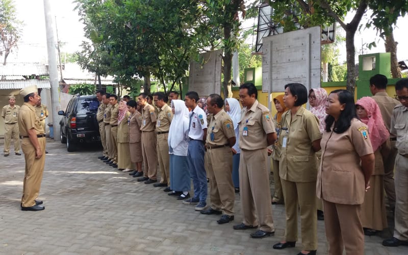 Bupati Ingatkan DLH Tentang Pelayanan dan Adipura