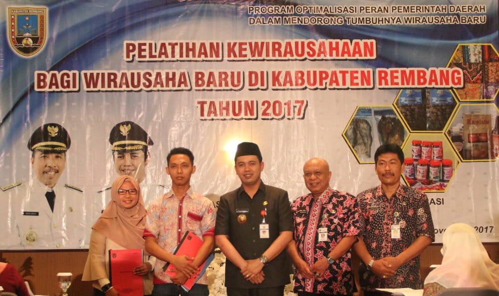 Pemkab Rembang Beri Pelatihan Wirausahaan Baru