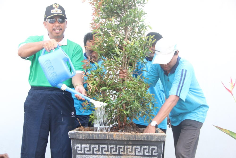 Bupati Pantau Lingkungan di Wilayah Barat