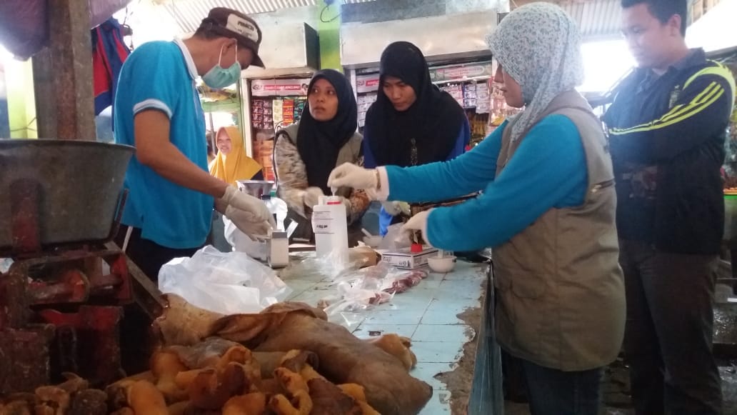 Sidak Tiga Pasar, Borack dan Formalin Negatif