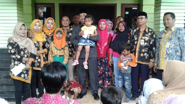 Berkah Surplus UPK Sumber, Ratusan Anak Yatim dan Piatu Mendapat Santunan