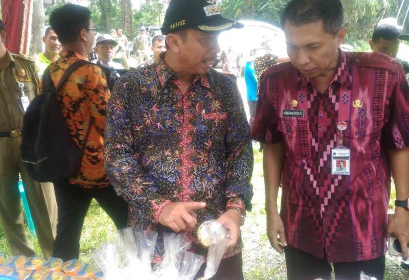 Pemkab Siap Beri Pembinaan Industri Rumahan Desa Tahunan