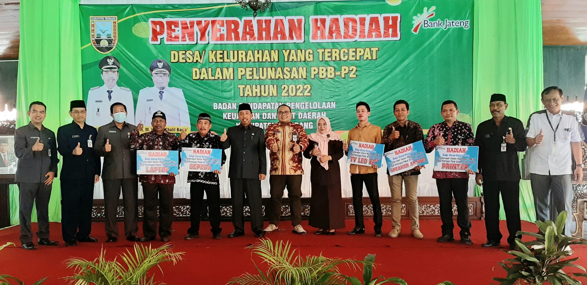 Desa Tercepat Lunas Pajak Diganjar Sepeda sampai Laptop