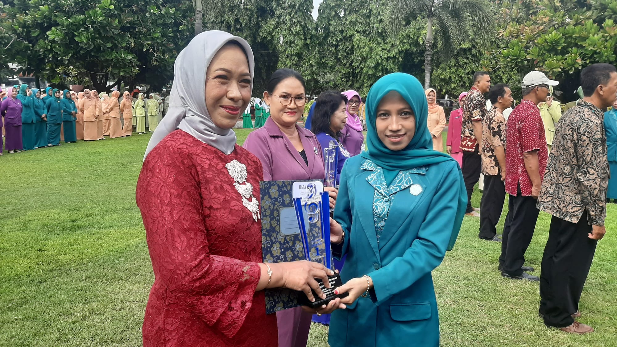 Hari Ibu, Perempuan Mampu Jadi Penggerak dan Berkarya