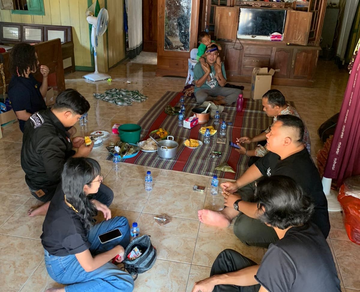 Penasaran dengan Tradisi Sedekah Bumi, Seniman Yogya Kunjungi Rembang