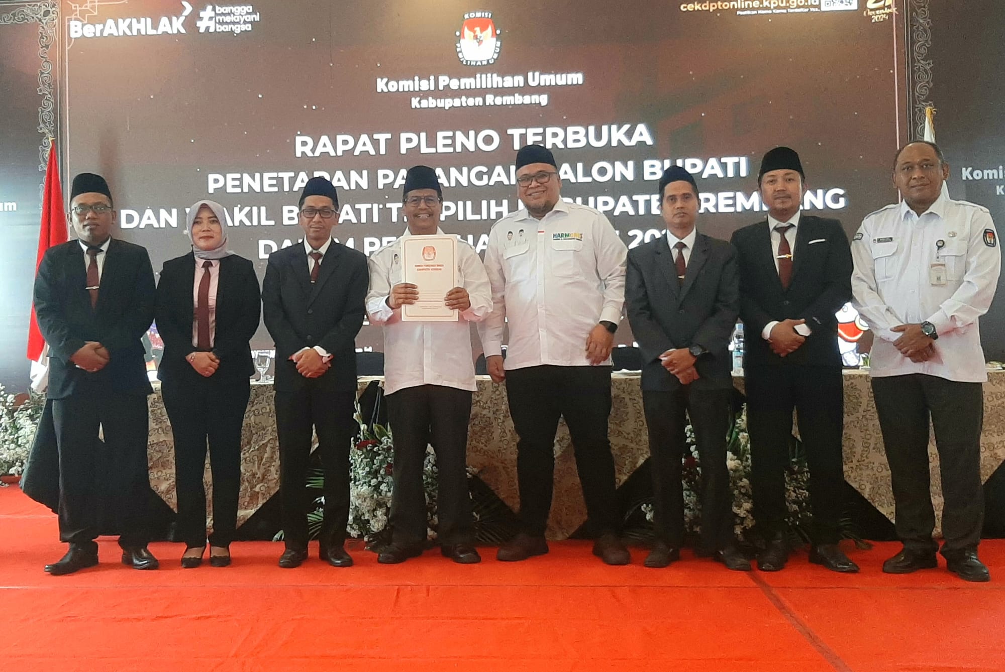 KPU Tetapkan Harno - Hanies Sebagai Calon Bupati dan Wabup Terpilih