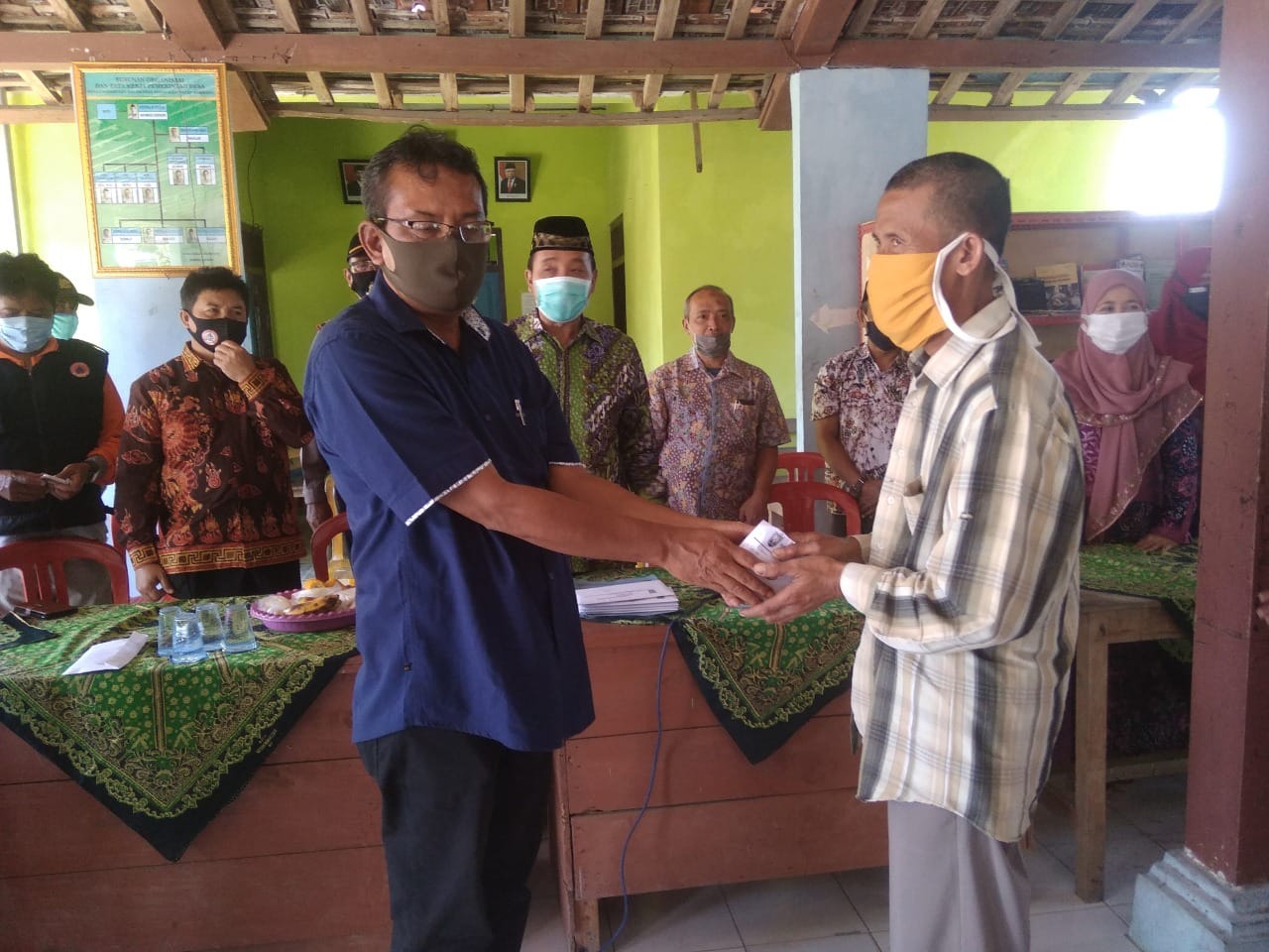 Bupati Rembang Kunjungi Korban Kebakaran Candimulyo Berikan Bantuan