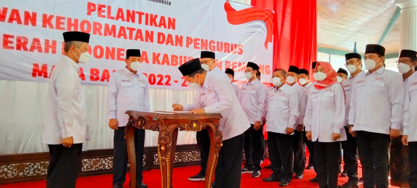 Pengurus Baru PMI Dilantik, Bupati Minta Kepedulian BUMN sampai Masyarakat