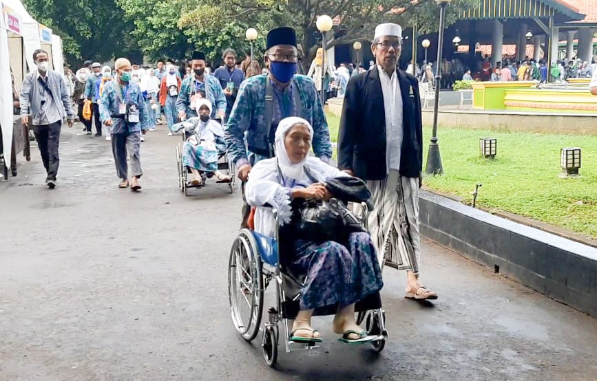 275 Calon Jemaah Haji Berangkat, Bupati Sampaikan Sejumlah Pesan