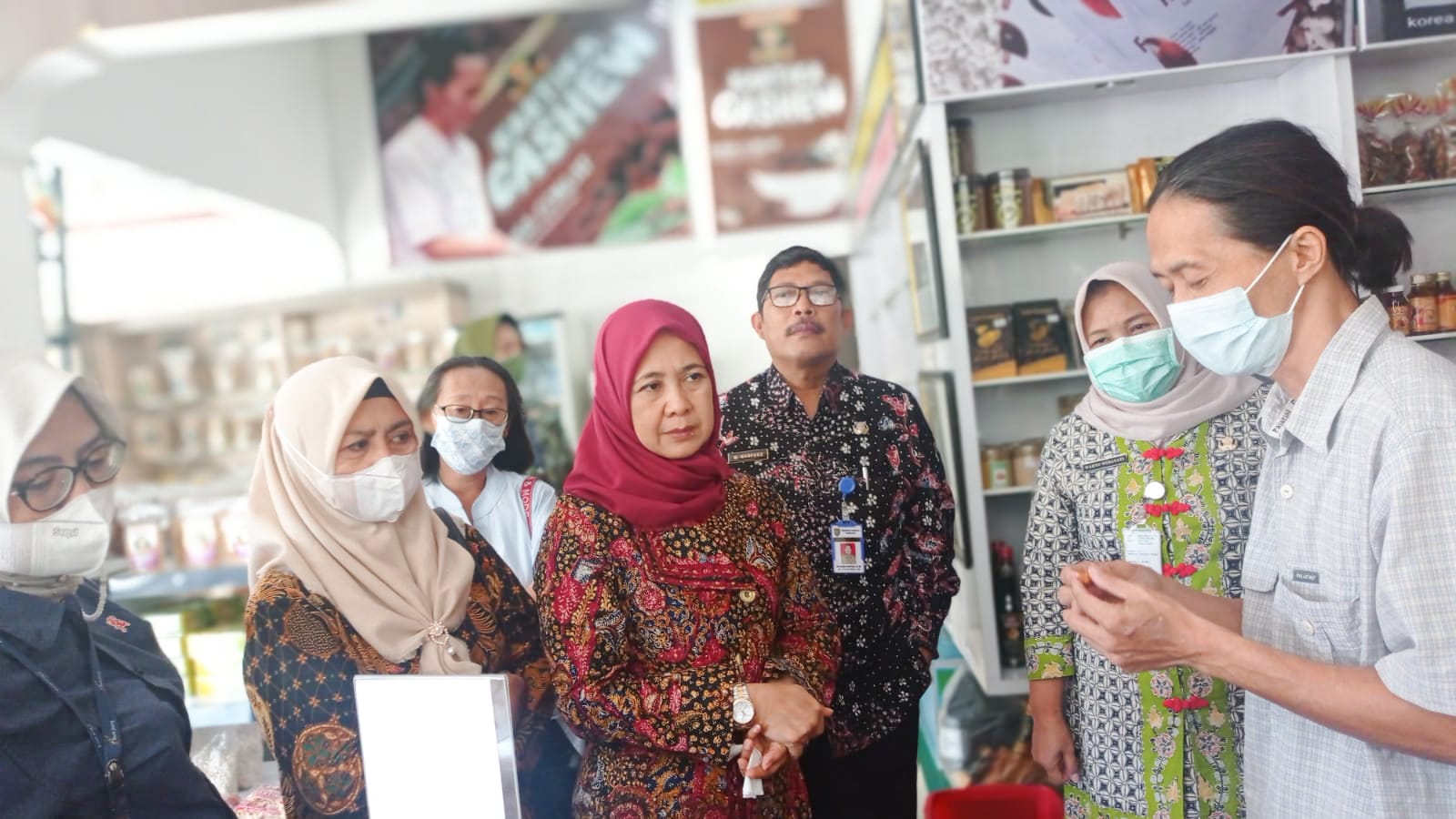 Peluang Usaha Mete di Rembang Masih Terbuka Lebar