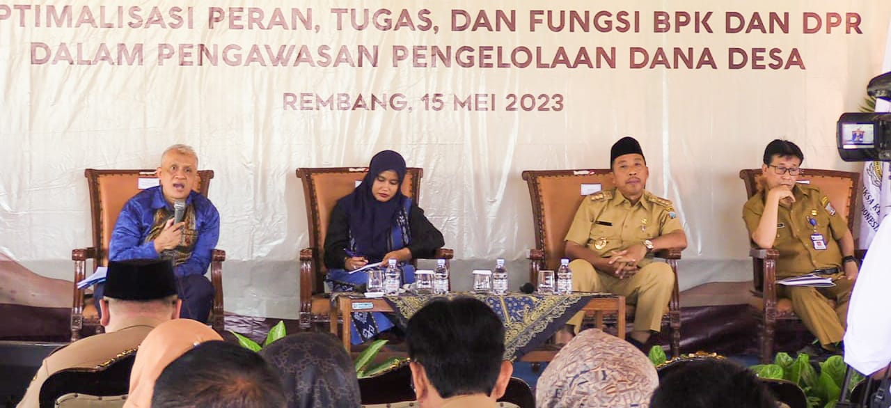 Maksimalkan Pengelolaan Dana Desa, BPK RI Beri Sosialisasi Kades di Rembang
