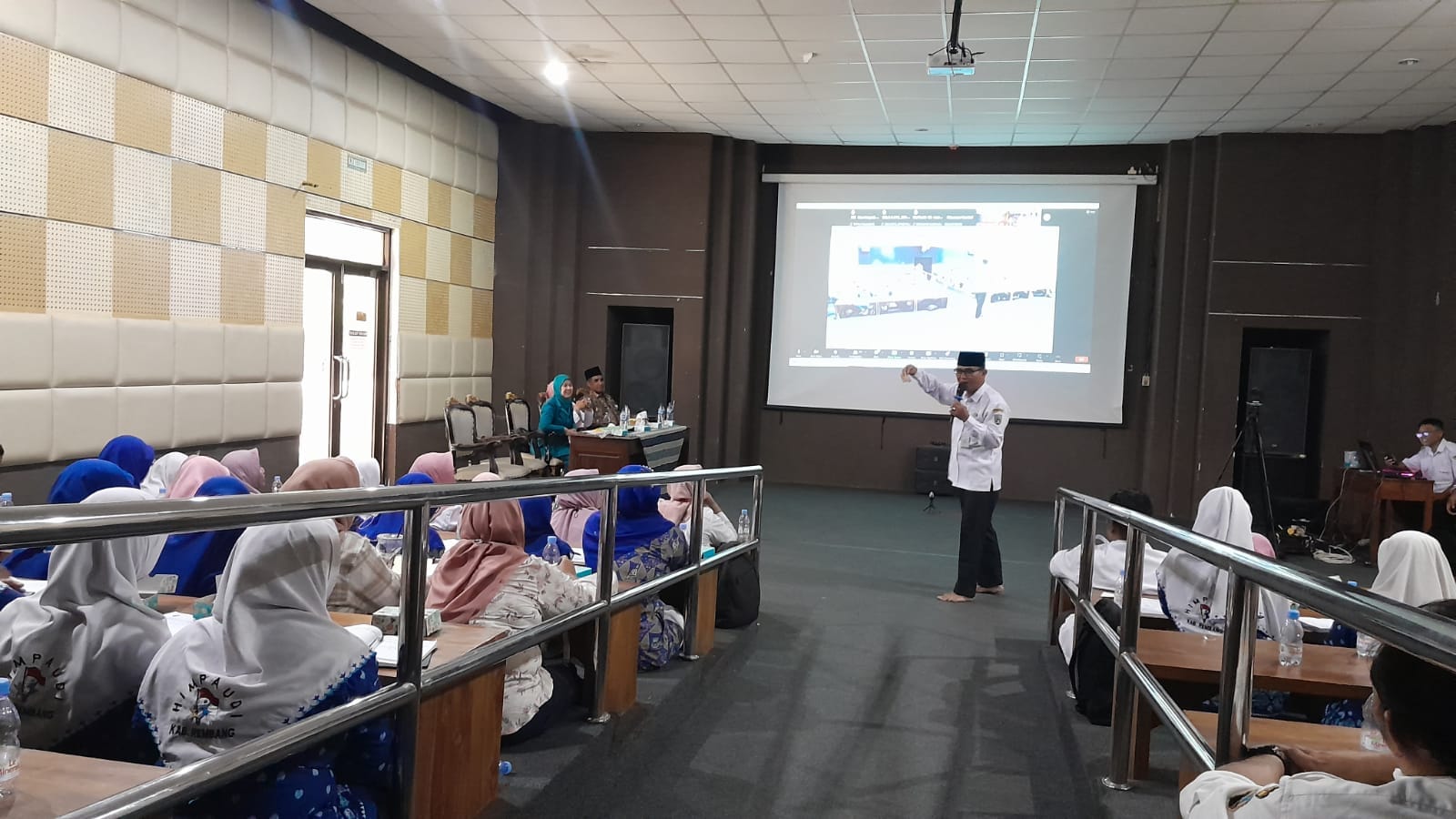 Jaring Masukan Masyarakat, Dinbudpar Sosialisasikan Film Animasi RA Kartini