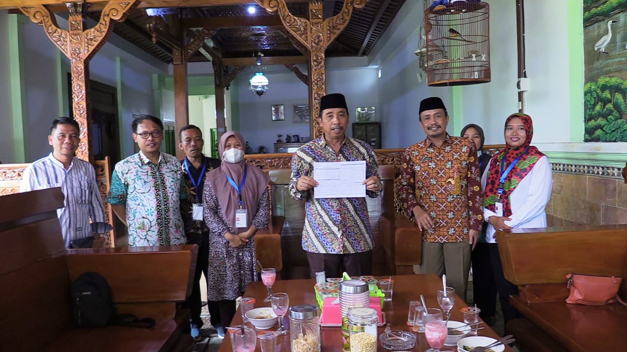 Sukseskan Pendataan Regsosek, Bupati Hafidz Sasaran Perdana